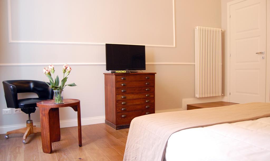 Banco 19 B&B Рим Номер фото