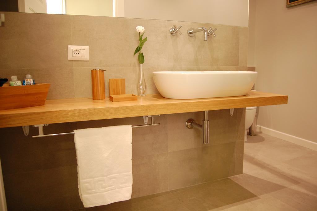 Banco 19 B&B Рим Номер фото